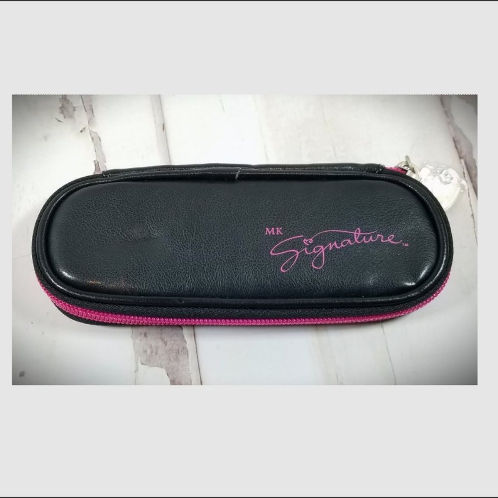 Vintage Mary Kay Lips Tips Black Leather/Pink Zipper Case NWOT